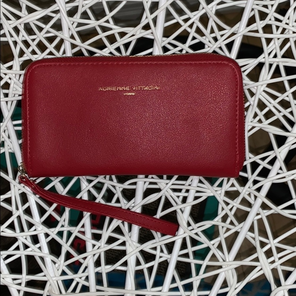 ⚡️ Charging Wallet